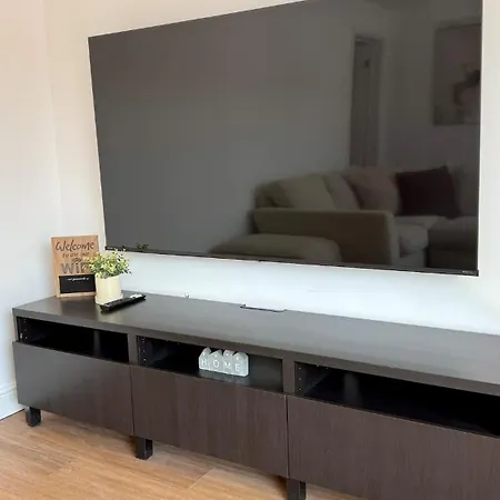 شقة The Sandstone - 5 Min From Southmead Hospital *