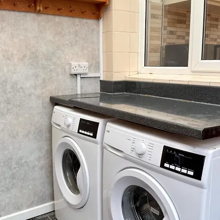 The Sandstone - 5 Min From Southmead Hospital *