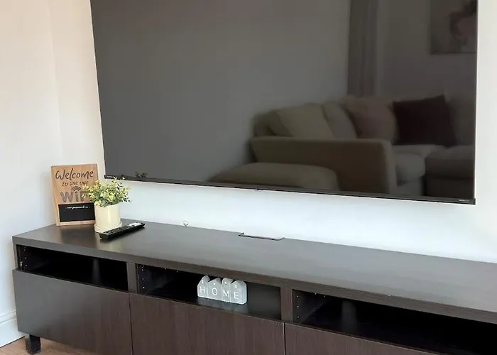 Apartment The Sandstone - 5 Min From Southmead Hospital *