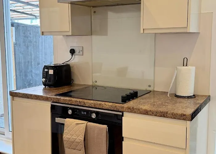 Apartment The Sandstone - 5 Min From Southmead Hospital Bristol