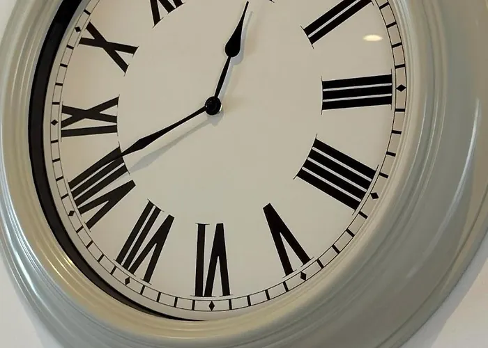 The Sandstone - 5 Min From Southmead Hospital Apartment